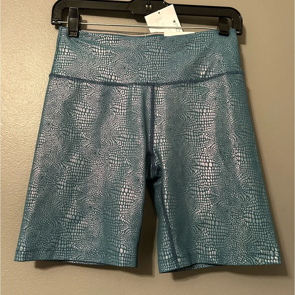 NWT Lot of Calvin Klein Performance Sz Small High Waist Biker Athletic Shorts! - Picture 2 of 14